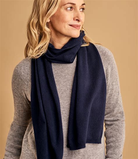 cashmere scarf.